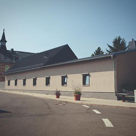 Uebernacht Erfurt Exterior foto